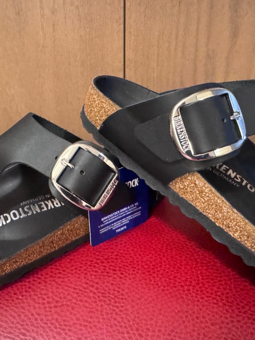 Birkenstock Gizeh Big Buckle Oiled Leather Sandal - Black - Size 37 - Picture 3 of 8